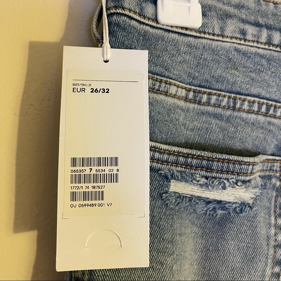 H&M Loose Straight High Jeans - Picture 6 of 7